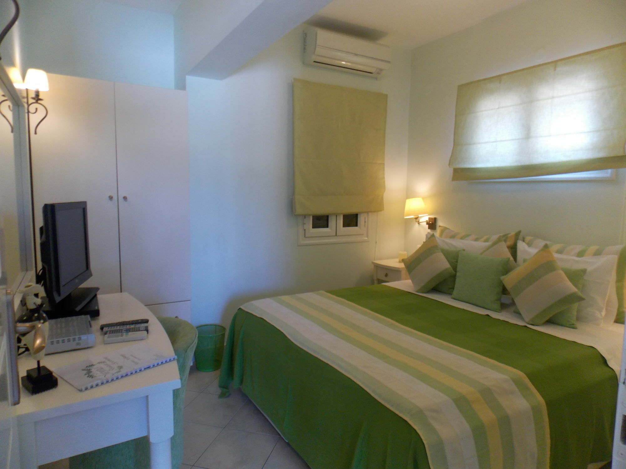 Myrties Boutique Apartments Massouri Extérieur photo
