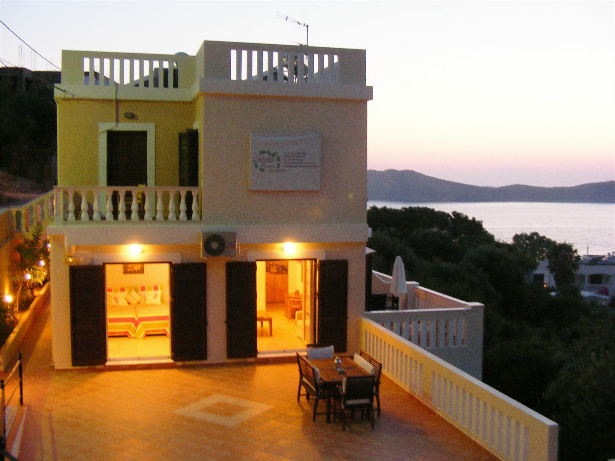 Myrties Boutique Apartments Massouri Extérieur photo